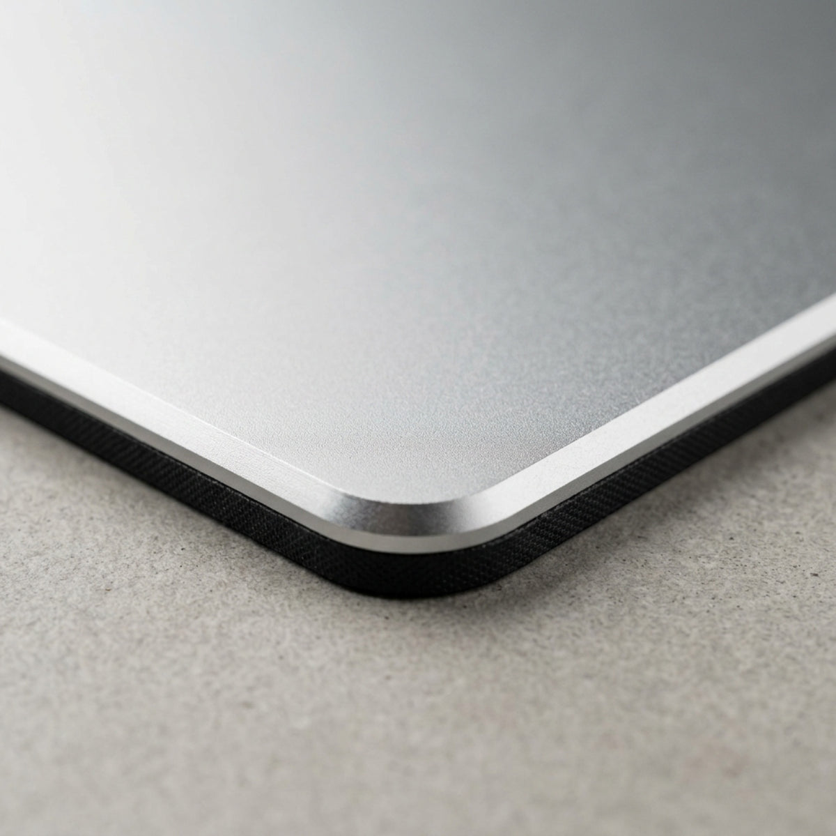 Hoaus Aluminium Hard Mouse Pad 24 x 20 cm Silver - Detail view